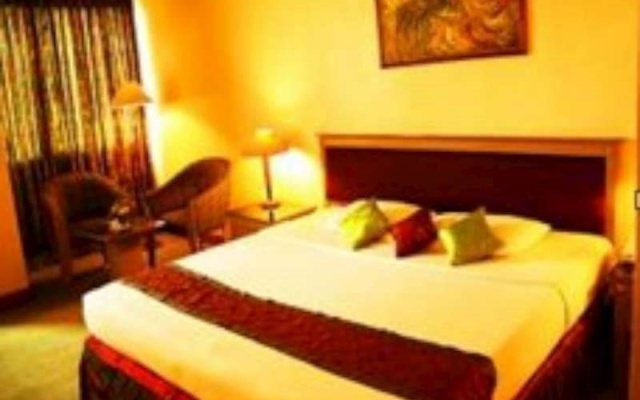 Royal Merdeka – Guest Rooms – Bandung