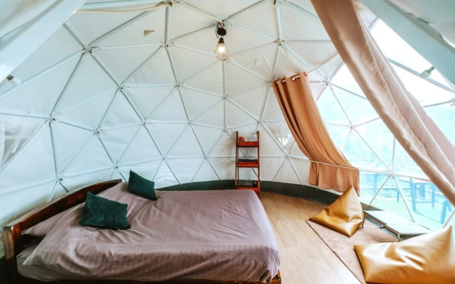 MonLomNao Homestay