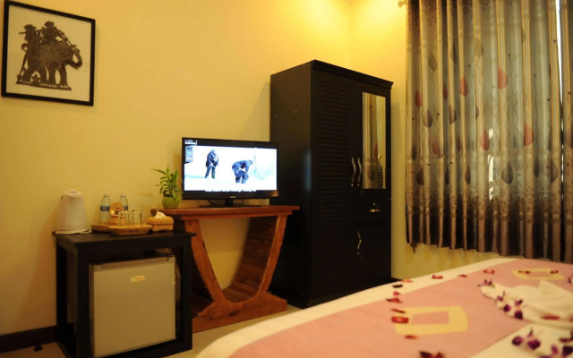 Relax Inn Boutique