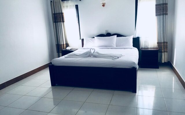 Khung City Hotel