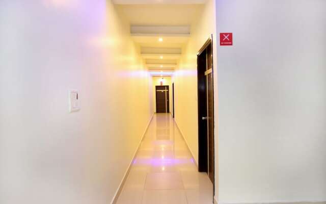 OYO 9243 Trumpets Hotel