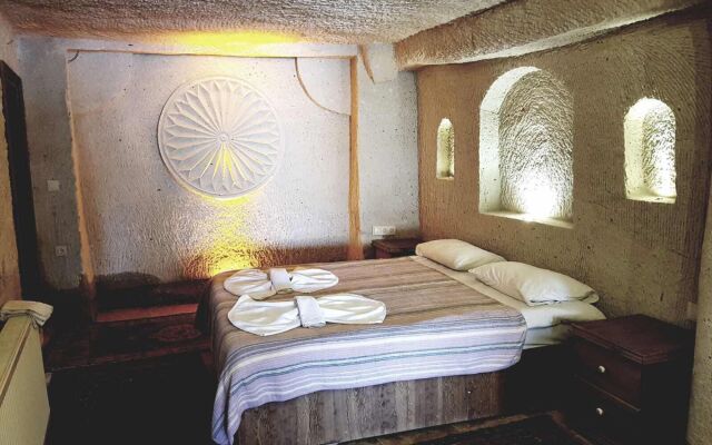 The Owl Cave Hotel