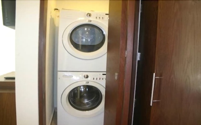 Romantic Zone V399 1 Bedroom