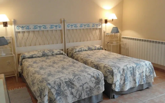 Hostal Rural Cumbres de Castilla
