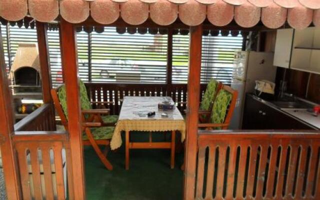 Casa de Vacanta Mady