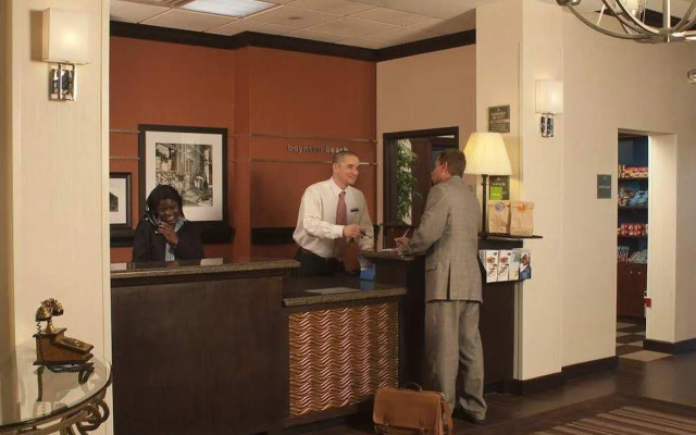 Hampton Inn & Suites Boynton Beach