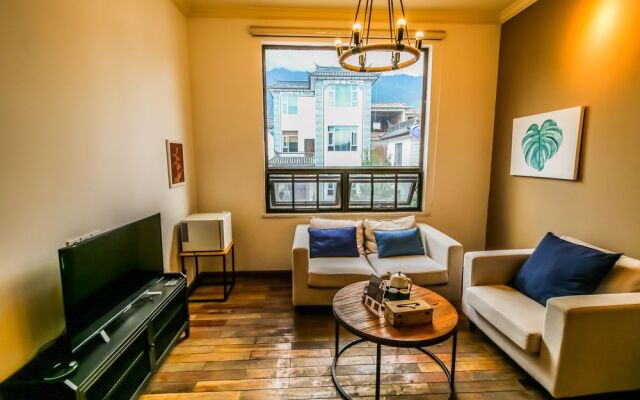 Zizai Garden Traveling with Hotel