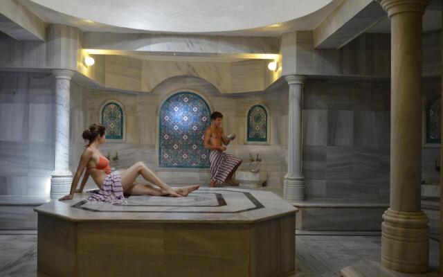 Emelda Sun Club Hotel