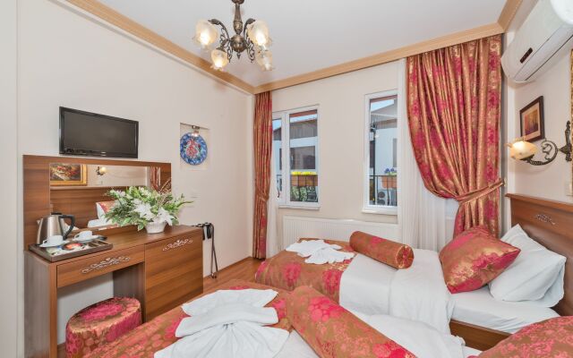 Lamp Hotel