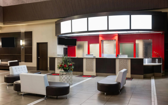 Ramada Plaza by Wyndham Regina Downtown