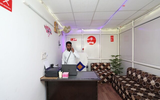 OYO 11362 Sky Residency