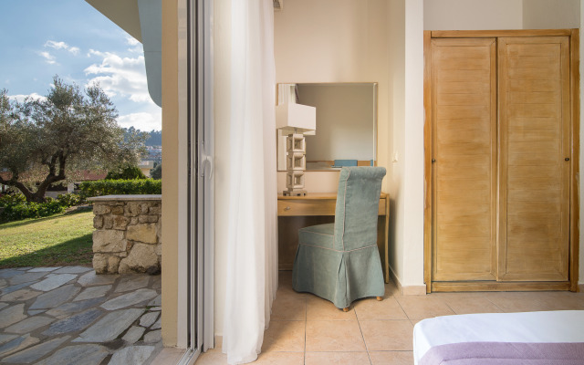 Alkion Hotel