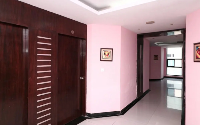 Hotel Center Point by OYO Rooms