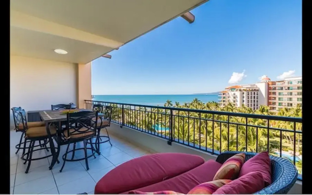 Unlimited Luxury ROSA'S CONDO