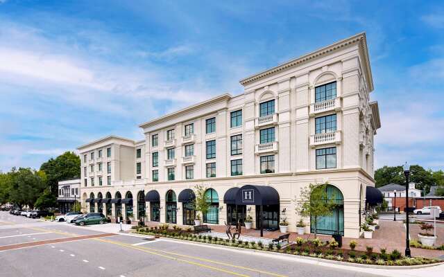 The Hamilton Alpharetta, Curio Collection by Hilton