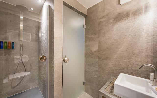 Backstage Hotel Serviced Apartments