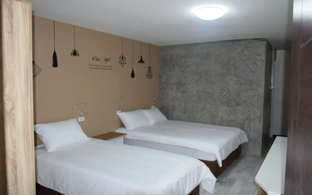 Like Home - Hostel