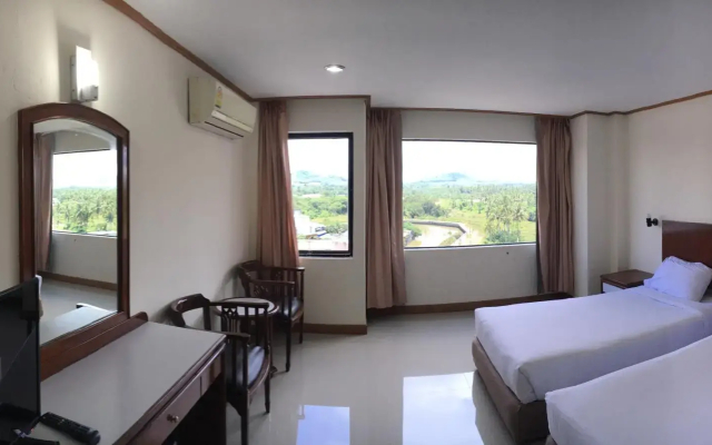 Sinkiat Thani Hotel