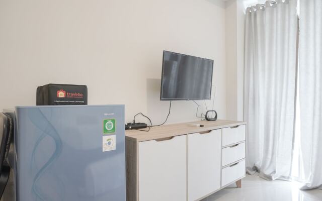 Comfy And Nice Studio Apartment At Citra Living