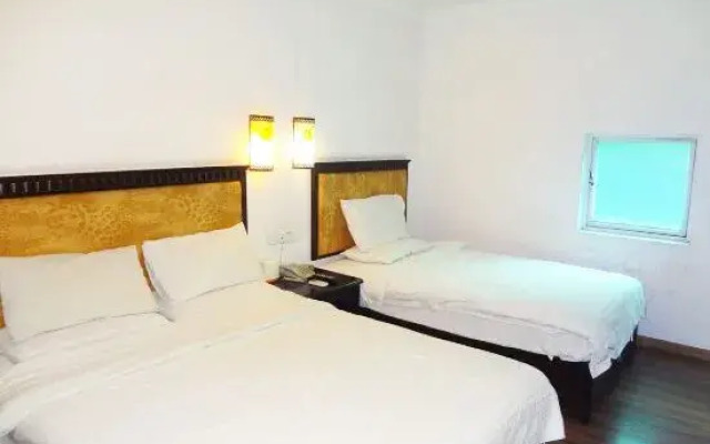 Junjue Hotel