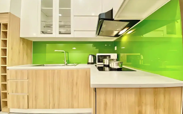 Modern Apartment - Garden Gate