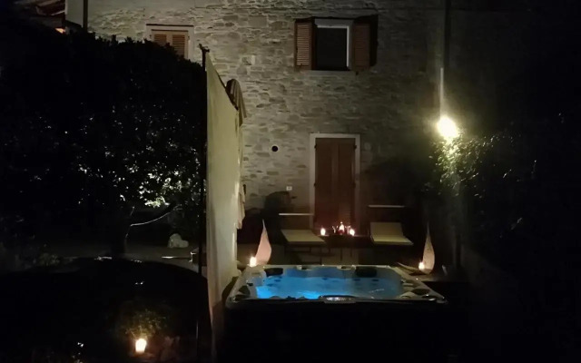 Il Borgo Delle Rondini
