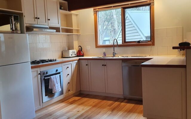 SNOWED INN apartment