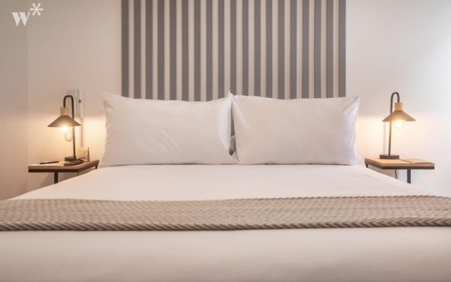 w Sleek 2BR in Miraflores