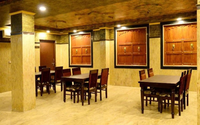 Hotel Grand Akshay