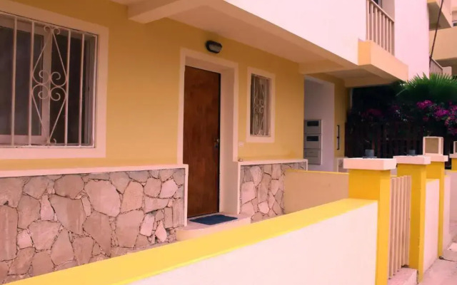 Tres Caravelas Studio Flats