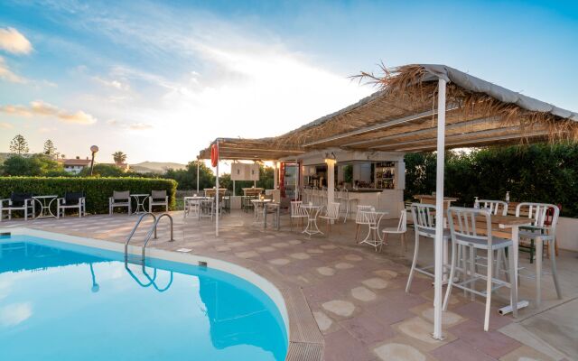 Anemos Inn Hotel