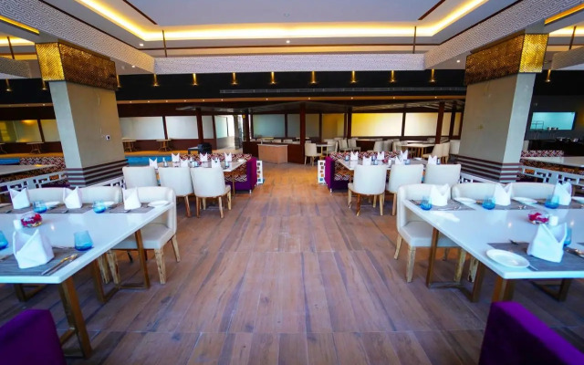 Essentia Luxury Hotel Indore
