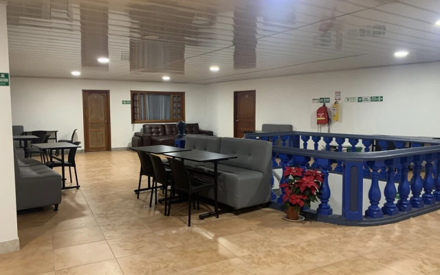 Dadaki Hotel