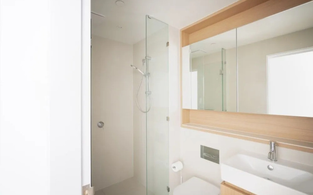 Modern Apartment in Darling Harbour