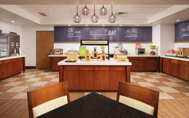 Hampton Inn Cleveland, TN