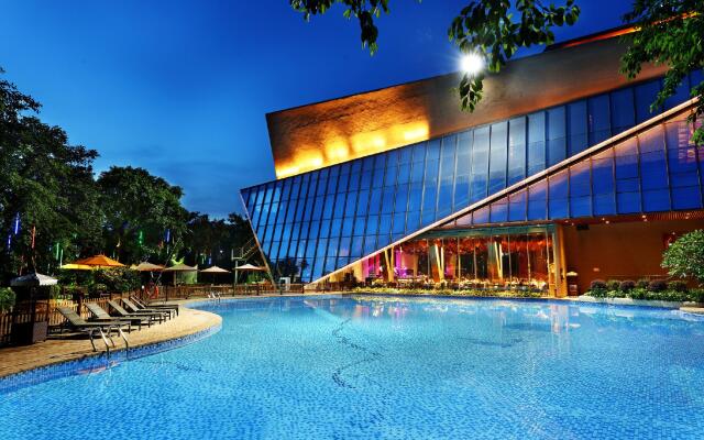 Shenzhen Castle Golf Hotel