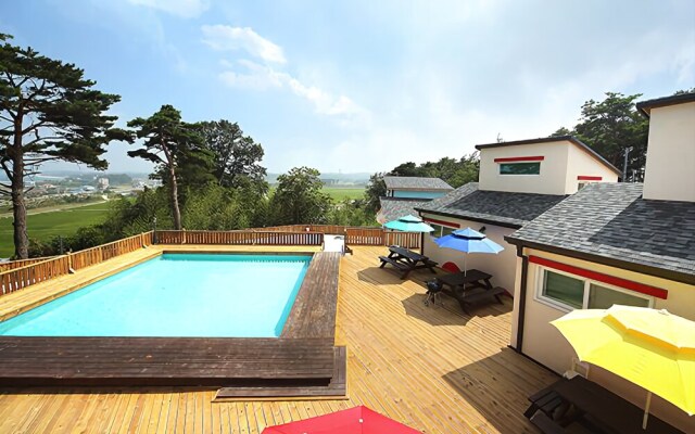 Gangneung Sea Pension