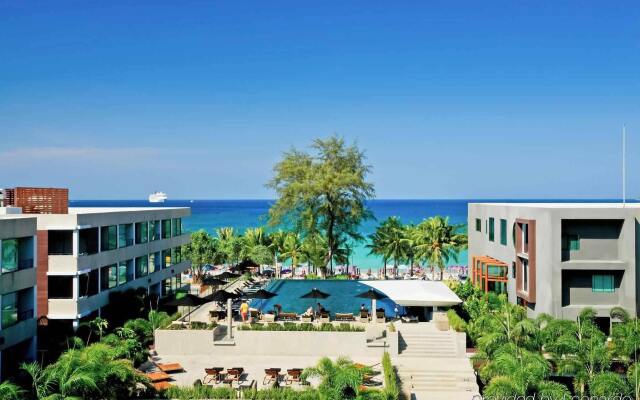 B-Lay Tong Beach Resort