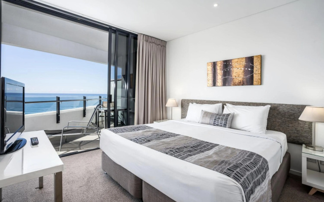 The Wave Resort – Guest Rooms – Gold Coast