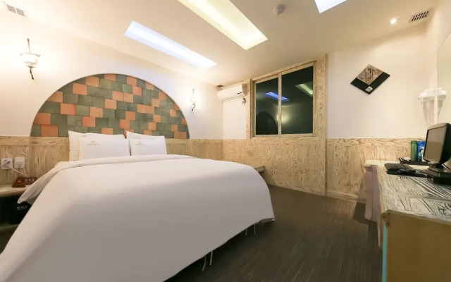 Hotel BOBOS