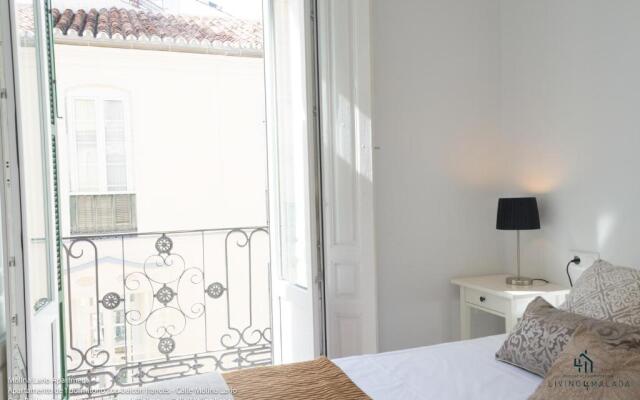 Apartamentos Living4Málaga Deluxe