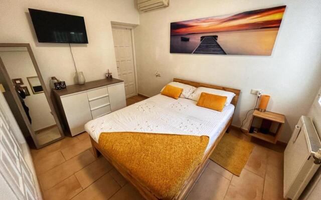 Beautiful holiday home in Ciudad Quesada with private pool