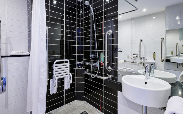 Holiday Inn Express Manchester City Centre Arena by IHG