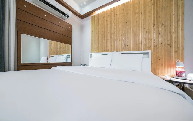 SKYHOTEL