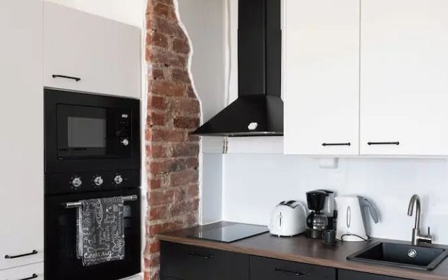 Renovated Top Floor Studio in Kallio