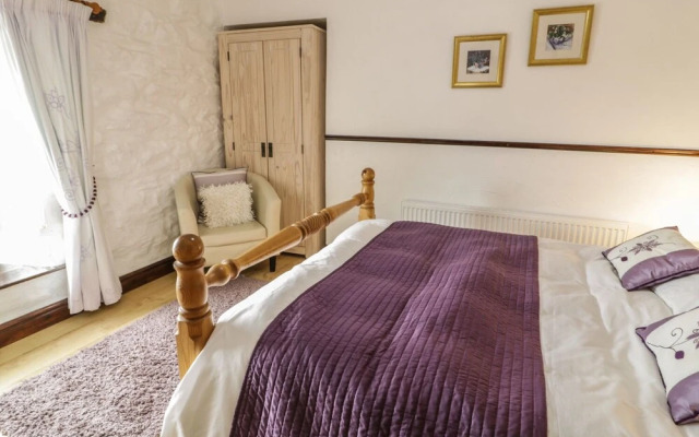 Hendy Cottage