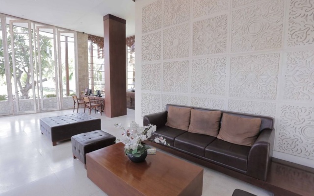 RedDoorz Plus @ Umalas Kerobokan – Lobby – Kerobokan Kelod