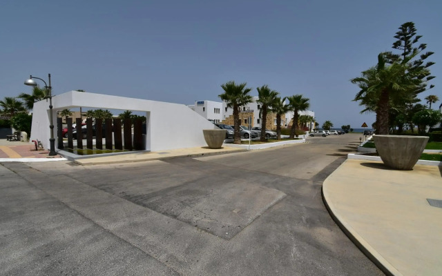 Geraniotis Hotel & Resort