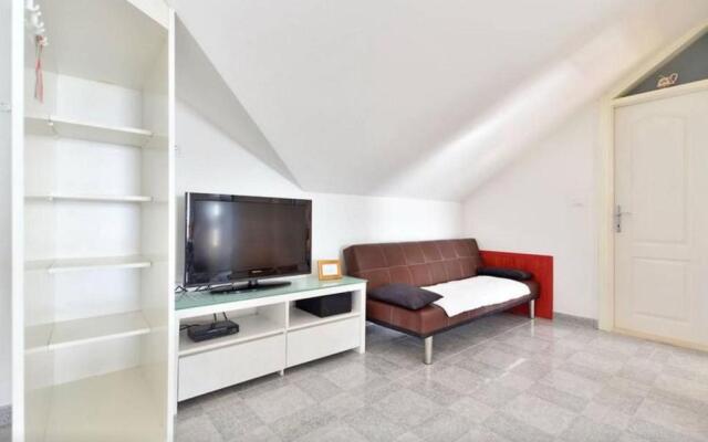 Apartments Sanda 2