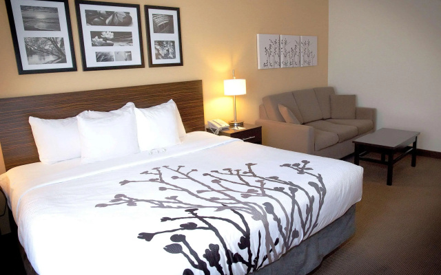 Sleep Inn & Suites Moundsville - Wheeling